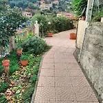 Casa Tiziano Parking Gratis Centro 15 Minuti A Piedi Apartamento