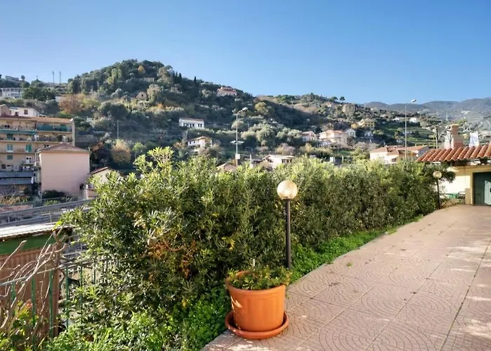 Casa Tiziano Parking Gratis Centro 15 Minuti A Piedi Apartmán *