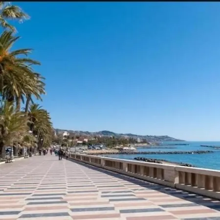 Apartment Casa Tiziano Parking Gratis 15 Minuti A Piedi