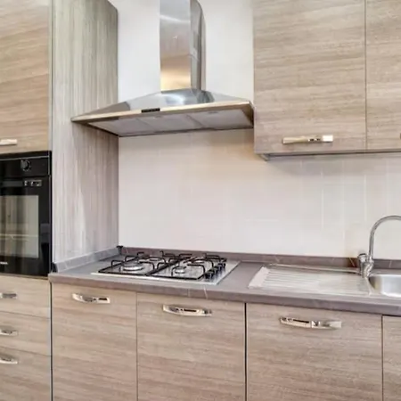 Appartamento Casa Tiziano Parking Gratis 15 Minuti A Piedi *