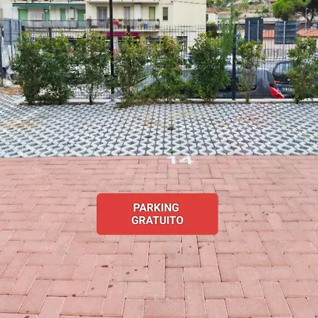Casa Tiziano Parking Gratis Centro 15 Minuti A Piedi *