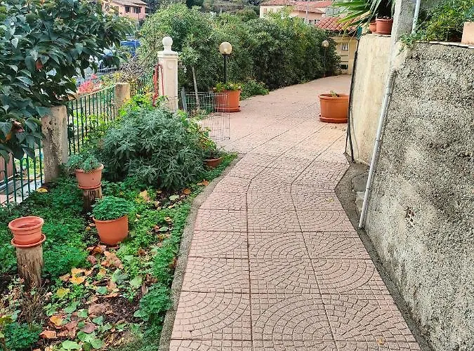Casa Tiziano Parking Gratis Centro 15 Minuti A Piedi 아파트