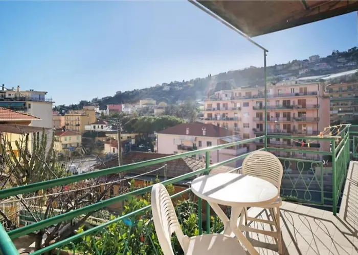 Casa Tiziano Parking Gratis Centro 15 Minuti A Piedi * 산레모