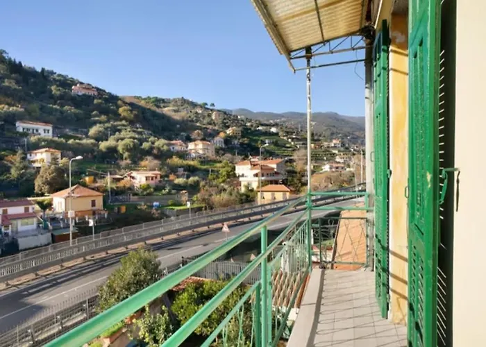 아파트 Casa Tiziano Parking Gratis Centro 15 Minuti A Piedi